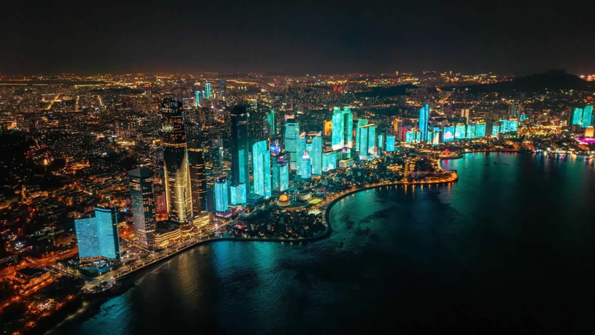 Qingdao Night View: Fushan Bay Light Show