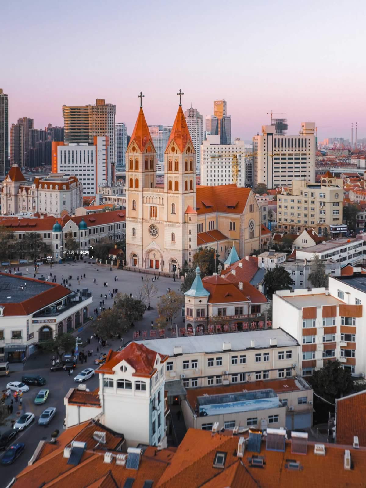 Qingdao's most European spot! The St. Michael's Cathedral is pure photo magic
