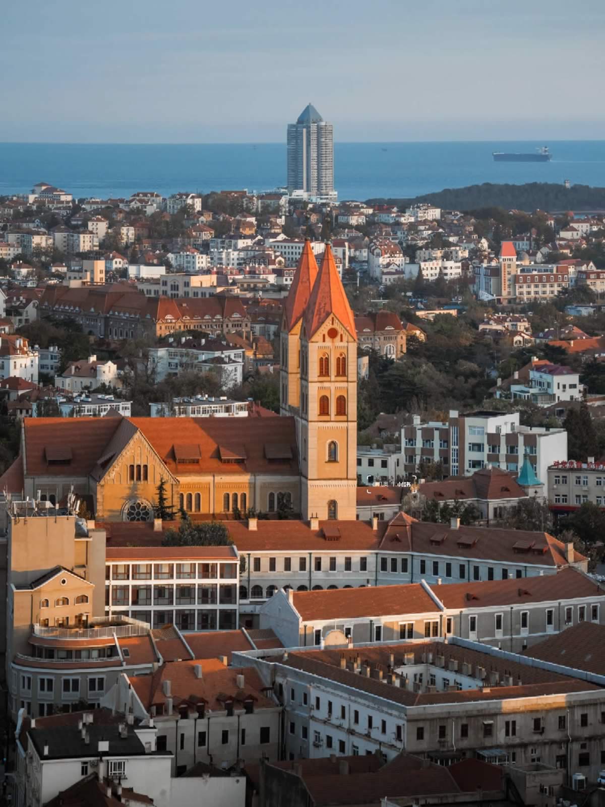 Qingdao's most European spot! The St. Michael's Cathedral is pure photo magic